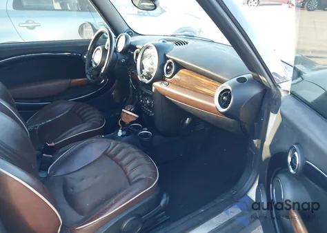 2011 Mini Cooper S z USA, uszkodzony, nr VIN WMWZP3C58BT249351